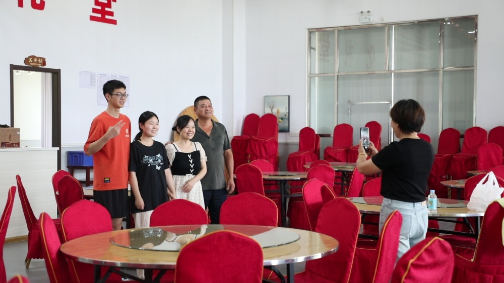 /uploads/image/2025/08/21/5387a5c8a6e5e0c01ffda83910e4d3a7.jpg 移风易俗 (2).jpg