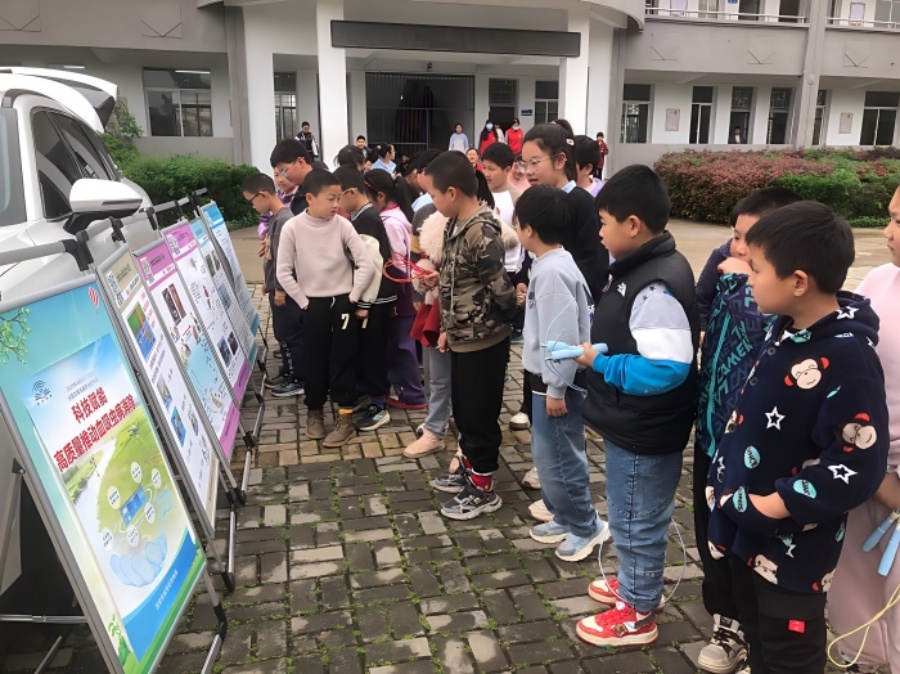 血防知识进校园 健康护航助成长3.jpg