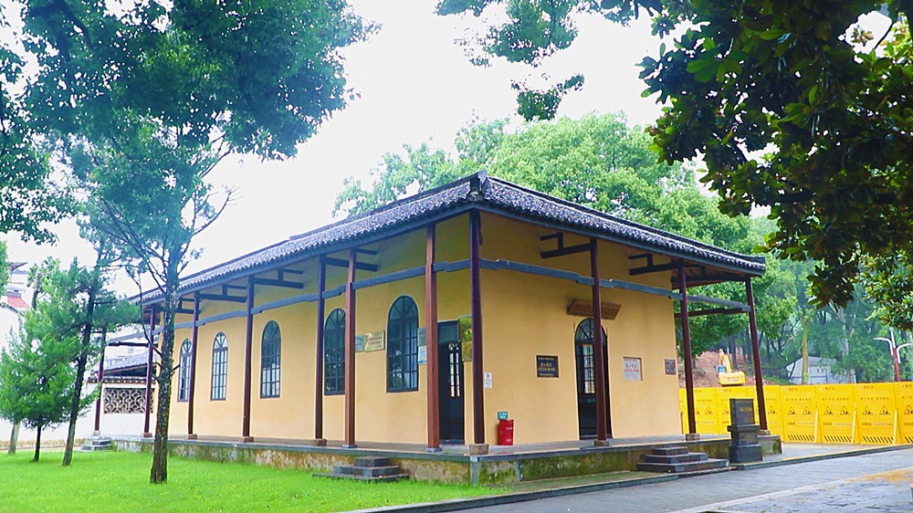 渡江战役二野司令部旧址1_副本.jpg