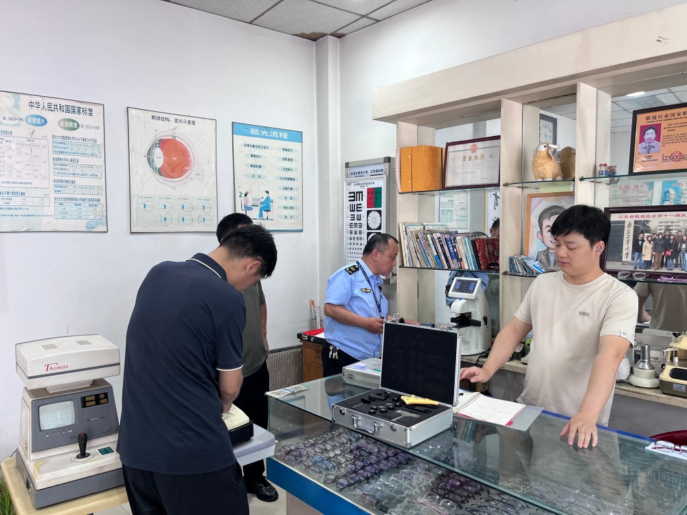 桐城：上门检定眼镜制配计量器具_副本.jpg