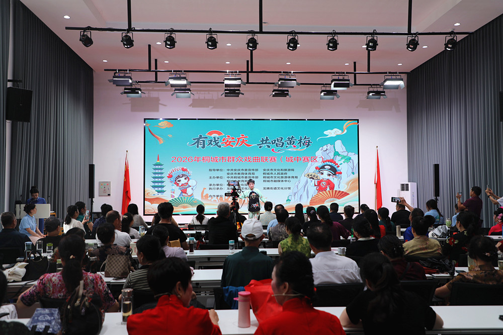 0813图为活动现场2_副本.jpg